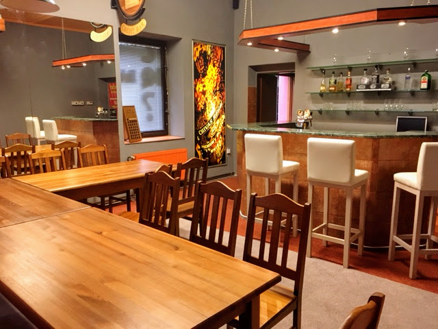 Bar pro uzav�enou spole�nost